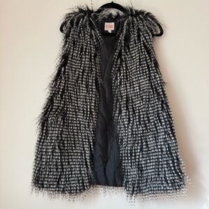 Gianni Bini Black & White Faux Fur Vest